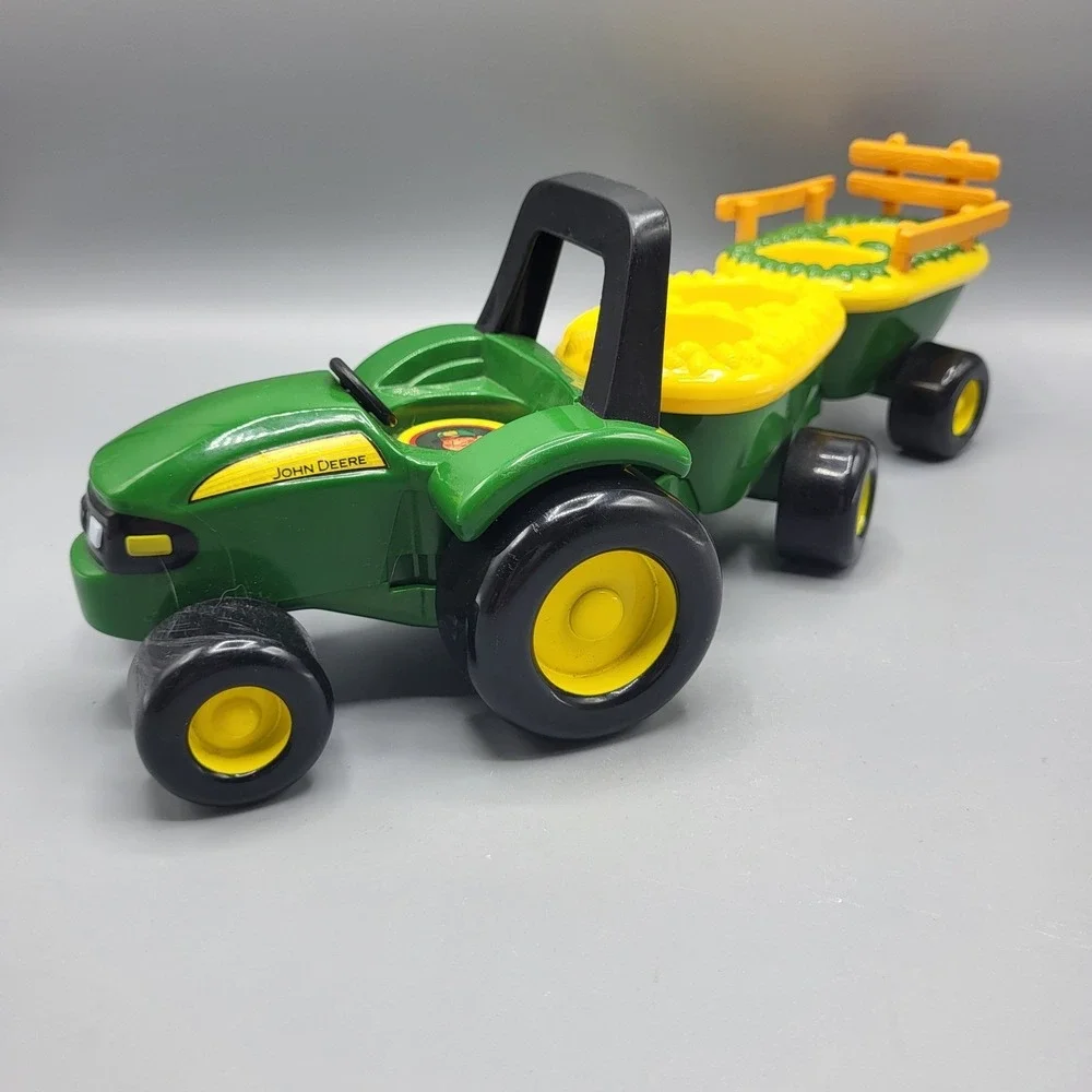 John Deere Animal Sounds Hayride Tractor Toy Kids Green Yellow Works